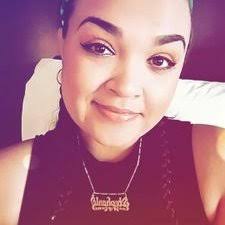 Stephanie Dee (@queensteffydee)