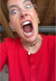 Open My Mouth for How Much I Like The Dessert