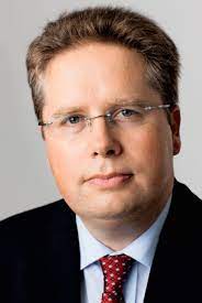 Exklusiv für deutsche bank kunden. Deutsche Bank Ex Bertelsmann Thorsten Strauss Beerbt Stefan Baron