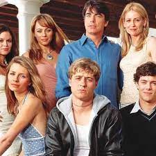 You Can Now Stream All Of The O C On Cw Seed The Oc Streaming Hulu