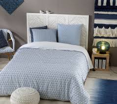 Cette très belle tête de lit au style indien est parfait pour apporter une touche orientale à votre déco. Tete De Lit Maisons Du Monde Notre Selection Pour Une Chambre Tendance