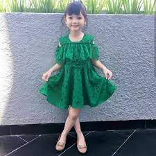 Sebagai tambahan referensimu, idn times telah merangkum 11 inspirasi dress brokat pendek untuk kondangan ala para seleb. Model Dress Brokat Anak2 Off 51 Www Transanatolie Com