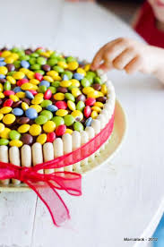 Gateau Smarties Et Fingers Recette Gateau Smarties Gateau Anniversaire Gateau