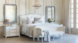 Eloquence Sophia Bed In White Linen And Silver Two Tone Finish Classic Bedroom Master Bedrooms Decor Luxurious Bedrooms