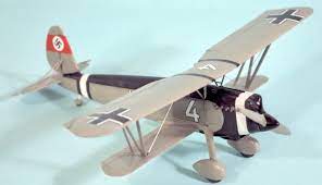 Roden 1/48 Ar-68F, by Tom Cleaver