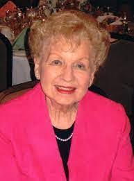 Earlene Hess's Instagram, Twitter & Facebook