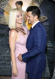 But katy later clarified it was actually a throwback of katy as a bub, with her father keith hudson. Katy Perry Just Announced She S Pregnant In Her Never Worn White Music Video