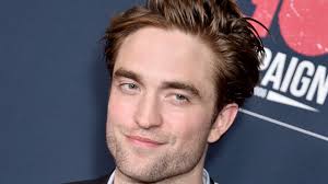 The latest tweets from @robpattinsonww Robert Pattinson Lied To Director Christopher Nolan To Attend A Batman Audition Teen Vogue