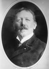Happy Birthday (October 11) to Richard Burgin (Polish-American violinist)!  He was best known as associate conductor and the concertmaster of the  Boston Symphony Orchestra (BSO). Mr. Burgin was born in Siedlce, Poland,