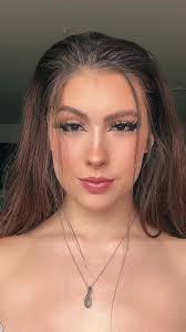 Courtney Dobson's Instagram, Twitter & Facebook