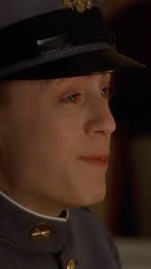 Mayhem with a side of sarcasm. 🎥 Igby Goes Down (2002)