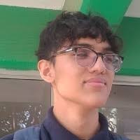 90+ perfiles de «Karim Hernández»