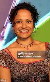 Samaria Graham's Instagram, Twitter & Facebook