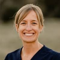 Gina Barsotti's Instagram, Twitter & Facebook