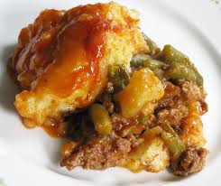 Hamburger Green Bean Tomato Soup Mashed Potato Hot Dish So Easy And A Good Comfort Food Casserole Greenbeanca Shepherds Pie Tomato Soup Recipes Recipes