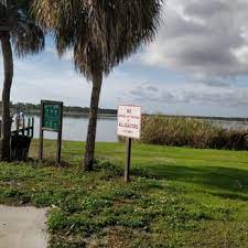 Listado de lake maggiore empresas y servicios en florida. Lake Maggiore Park 13 Photos Parks 9th St S 40th Ave S Saint Petersburg Fl