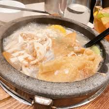 Especially, that hot and bubbling sauna mee the newly renovated shop is looking more vibrant and extra chic compared to their pandan indah counterpart. Mama Kim Sauna Mee Chinese Restaurant