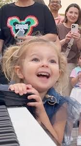 Parker Leinbach's Instagram, Twitter & Facebook