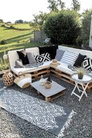 Palettengartenmobel Aktuelle Ideen Fur Den Sommer 2018 Aktuelle Den Fur Ideen Palettengart En 2020 Meuble Jardin Palette Meuble Jardin Salon De Jardin Palettes