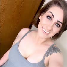 Kayla Brianne Essex (@KillaaKayx3) • Facebook