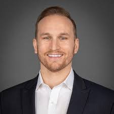 Abraham Lang's Instagram, Twitter & Facebook