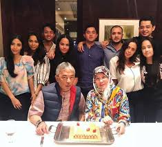 Ahli jawatankuasa dilantik oleh dymm yang dipertuan agong bagi masa tertentu dan diisytiharkan dalam warta kerajaan. Biodata Info Menarik Dymm Agong Dan Permaisuri Agong Ke 16
