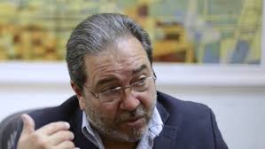 El Maestro (Biografía de Efraín Recinos)