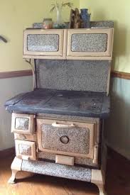 Vintage Cast Iron Stove I Have One Called A Baby Sweetheart Black White Steel Frame For Warmers Oven Door Wi Vintage Stoves Stoves For Sale Retro Stove