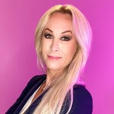 Latisha Mcclinton's Instagram, Twitter & Facebook