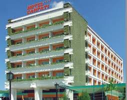 Sediul central din baia mare, sediul sucursalei carei, sediul agentiei tg lapus si la punctele de lucru copalnic manastur, basesti, seini. Hotel CarpaÅ£i