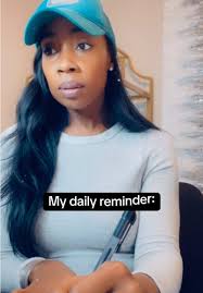 🎯 Mom. Auctioneer. Business Owner. No excuses — just whatever it takes.  Getting it done before the world even wakes up. 💪🏽 Because success  doesn’t care about your excuses… and neither do these bills. ...