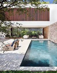 le couloir de nage la super piscine des jardins en longueur elle decoration piscines design piscine et jardin design petite piscine