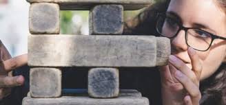 21 Challenging Minute To Win It Games People Will Love