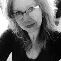 Kimberly Lapierre's Instagram, Twitter & Facebook