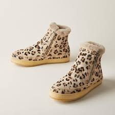 Ugg sz 6.5 sundance tall suede shearling waterproof boots chestnut new no box. Setsu Crochet Boots Sundance Catalog