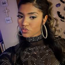 Alejandra Ruiz პროფილი