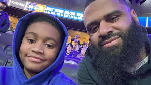 'Daddy, did I save my sister?' asks boy injured by Philadelphia plane crash