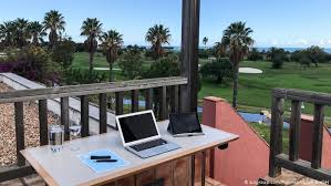 Coronavirus Tui Rents Out Remote Workspaces In Holiday Destinations Europe News And Current Affairs From Around The Continent Dw 08 11 2020
