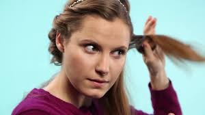 Frisuren für mittellange haare gibt es in den verschiedensten variationen. Frisuren Mittellang Eingedreht Mit Haarband