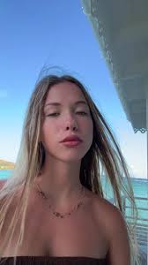 Juana Braun's Instagram, Twitter & Facebook