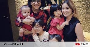 Raditya oloan amat kritis usai negatif covid, joanna alexandra minta doa netizen. 4 Arti Nama Anak Joanna Alexandra Unik Berinisial Huruf Z