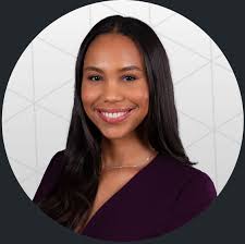 Olivia Tyler's Instagram, Twitter & Facebook