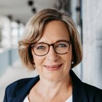 400+ "Bárbara Wolf" profiles