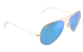 Présentation du modèle aviator de la marque ray ban et de toutes les déclinaisons couleurs qui existent sur le marché. Lunettes De Soleil Rayban Aviator 3025 112 17 Dore Lunettes De Soleil Ray Ban Lunettes De Soleil Solaire Ray Ban