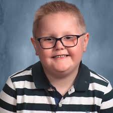 Does anyone know Goble and Osie Howell my Mom and Dad my Dads family was  from Branhams Creek and my Mom was from Hurricane Creek outside Pikeville  My brothers were Noble Carl