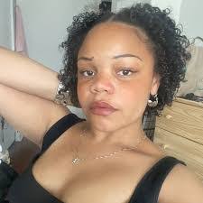 Ayanna Nicole's Instagram, Twitter & Facebook