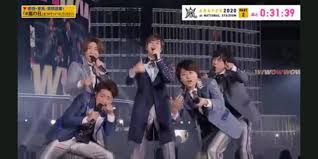 アラフェス2020 part2 大野智くん 着用衣装 シャツ ネタバレになるのでまだ見てない方は要注意です。 part2のシングル曲第3位から1位の衣装でブルゾンのインナーに智くんが着ているエッフェル塔がいっぱいプリントされたシャツ。 ã‚¢ãƒ©ãƒ•ã‚§ã‚¹ï¼'ï¼ï¼'ï¼at Nationalstadium Partï¼' ç©ºè‰²ç©ºã®ã•ã•ã‚„ã