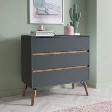 Whether your bedroom is calming and understated or bold and contemporary, nothing will finish it off with more style than one of our grey chest of drawers. Otto 3 Drawer Wide Chest Of Drawers In Grey Noa Nani