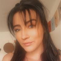 Jocelyn Baer's Instagram, Twitter & Facebook