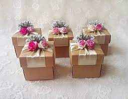 Kraft Rustic Favor Box With Paper Flowers Wedding Bridal Shower Bridesmaid Gift Box Bonecas Artesanais Sabonetes Artesanais Coisas De Casamento